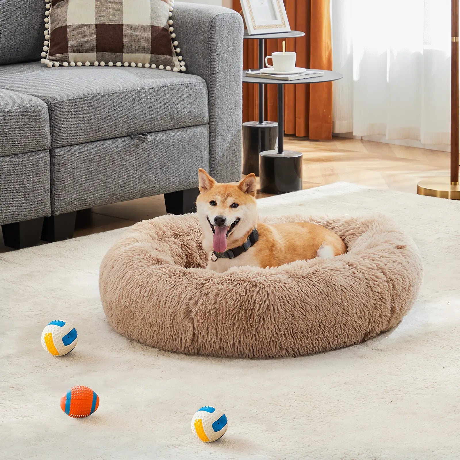 Indulge Your Pet with the Sweetcrispy Soothing Donut Bed | Cozy, Machine-Washable Comfort for Cats & Dogs | Plush Faux Fur & Non-Slip Base for Extra Safety